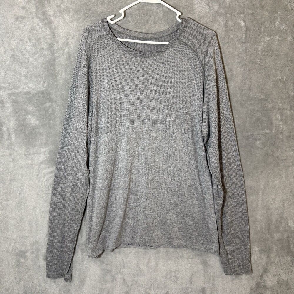 Lululemon Men's Gray Long Sleeve Shirt 2XL Metal Vent Tech Yoga Gym Activewear
